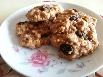 Best Oatmeal Raisin Cookies