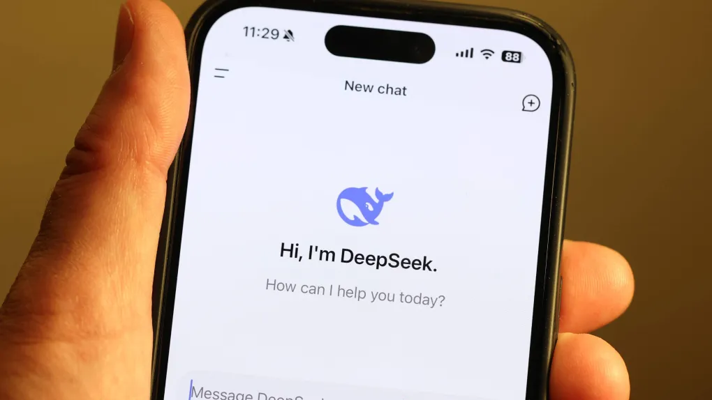 DeepSeek AI Accused of Sharing User Data with Banned Chinese Telecom