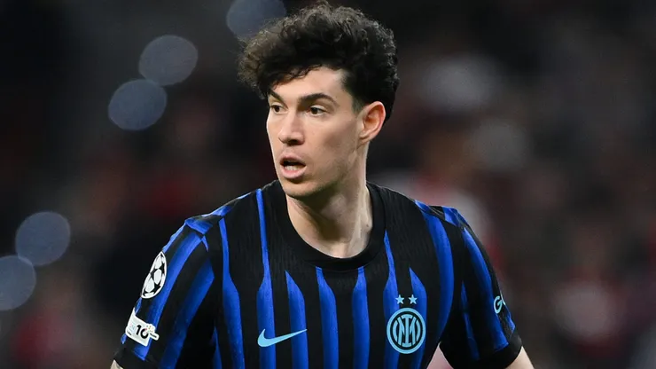 Alessandro Bastoni nears a Barcelona move as Inter Milan reportedly reach an agreement for Tarik Muharemovic