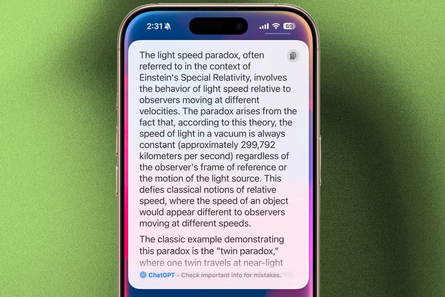 ChatGPT providing a response after Siri.