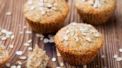 How to Make Your Own Oat Flour (and Why You Should)