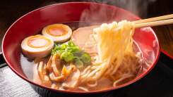 Finish Your Ramen With a Drizzle of Flavor-Packed Oil