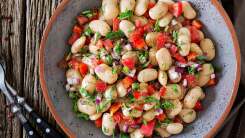 How to Turn a Can of Beans Into a Fancy Party Snack