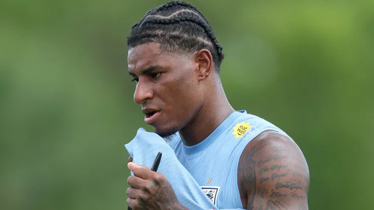 Marcus Rashford’s Barcelona future in doubt as Manchester United reportedly weigh cutting ties with the Blaugranas