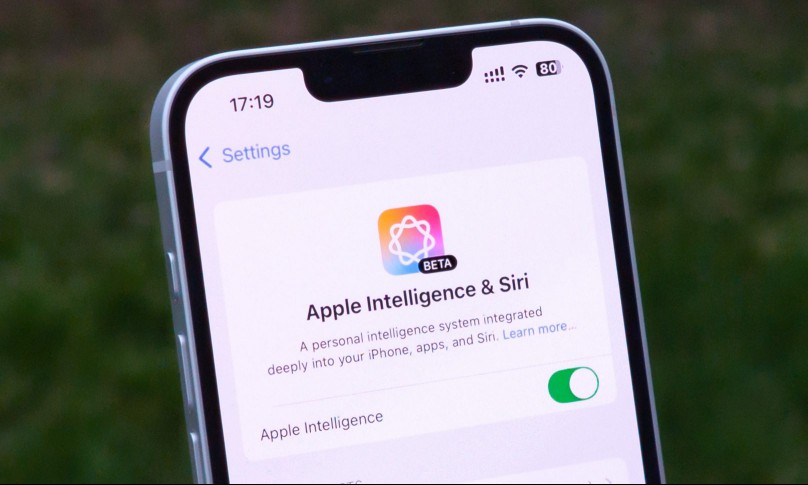 Apple Intelligence on-screen on the iPhone 16e