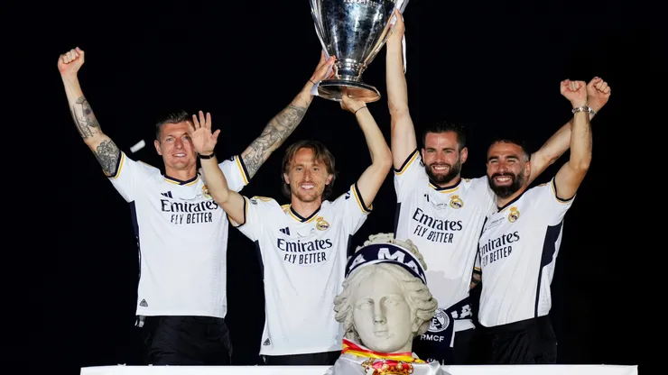 Toni Kroos bids farewell to Dani Carvajal before Real Madrid exit: ‘One of the greatest is leaving’