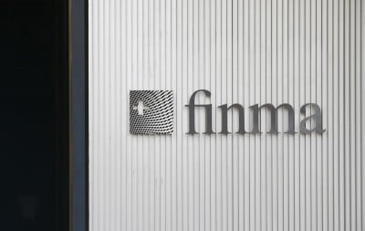 &copy; Reuters. FILE PHOTO: The logo of Swiss Financial Market Supervisory Authority FINMA is seen outside their headquarters in Bern, Switzerland April 5, 2016. REUTERS/Ruben Sprich/File Photo