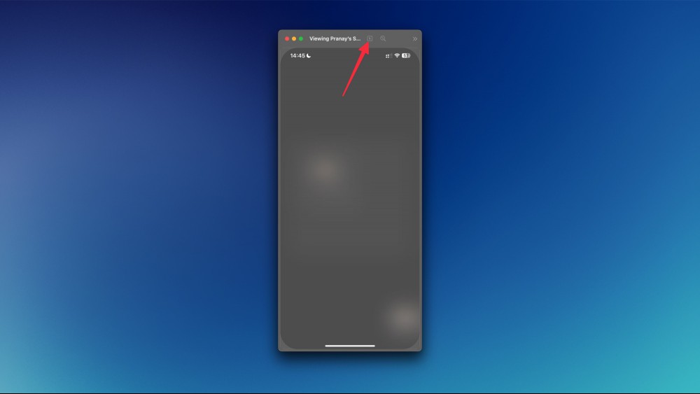 The FaceTime remote control button on a Mac.