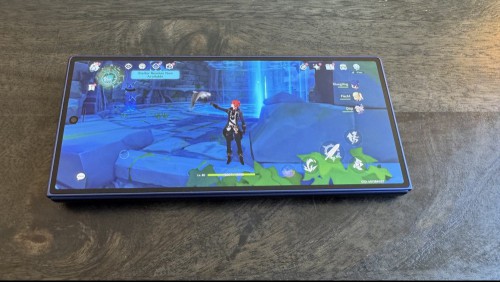'Genshin Impact' on Galaxy Z Fold7