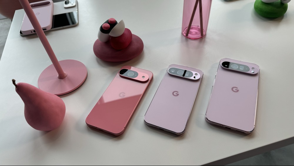 Pixel 9 in pink