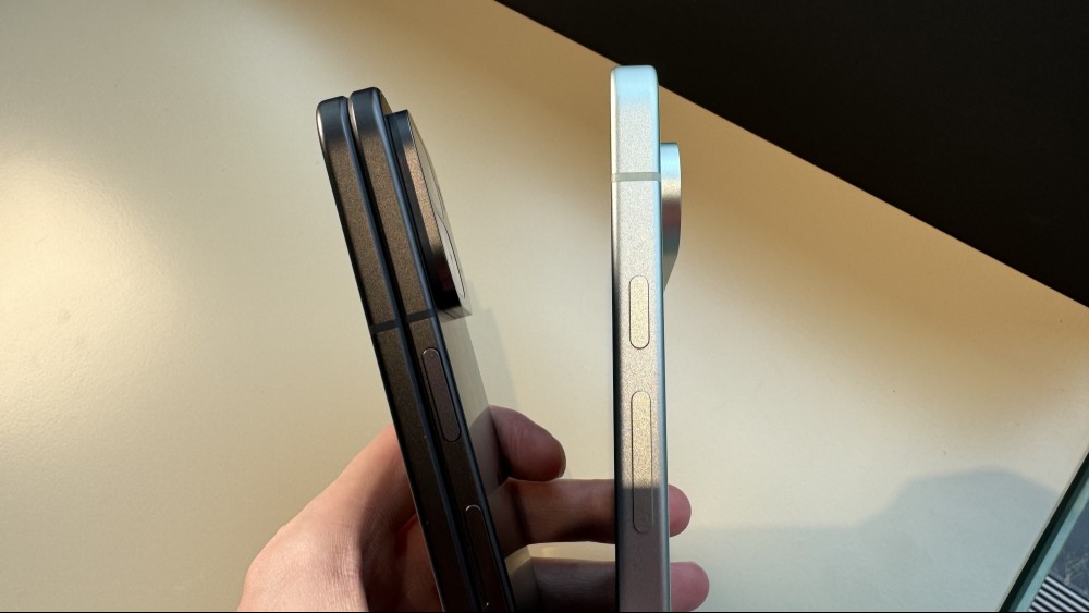 Pixel 9 Pro Fold next to Pixel 9 Pro