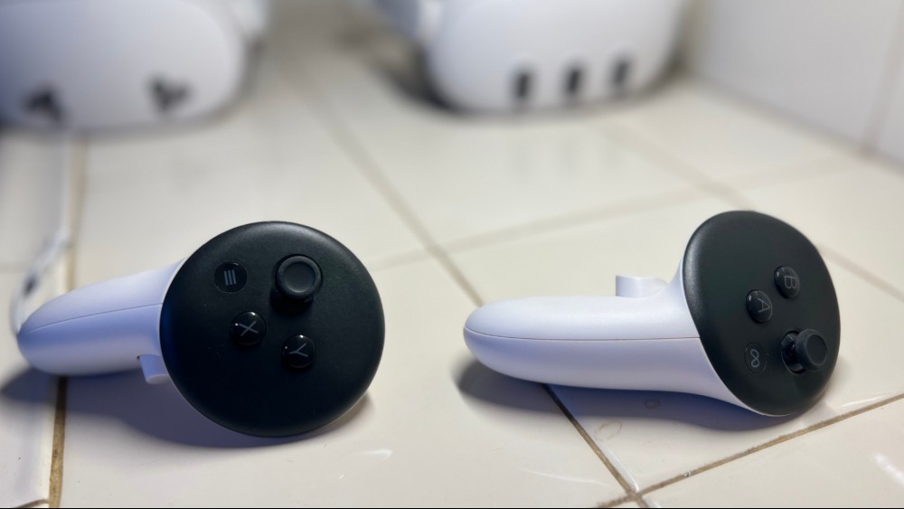 Quest 3 and Quest 3S controllers