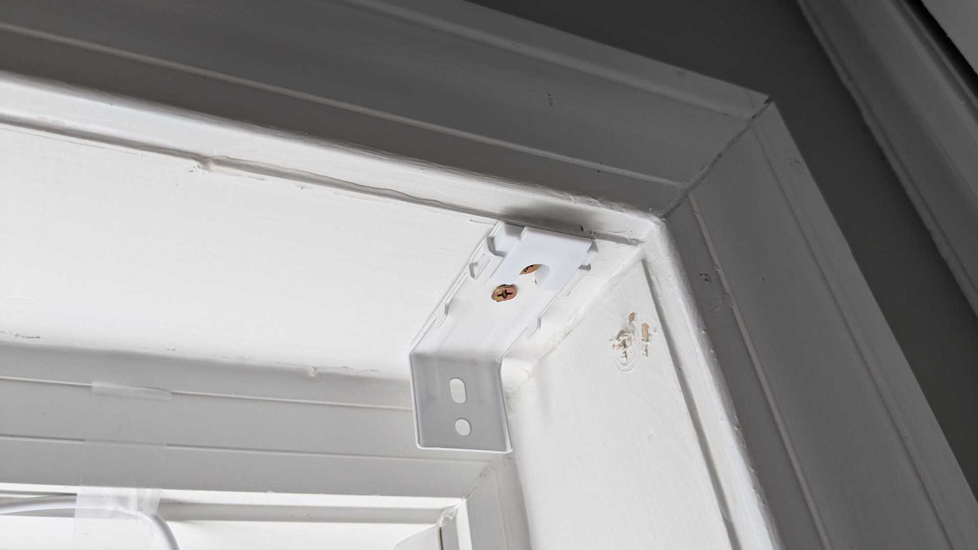 How the bracket needs to be screwed for an inside frame blind.