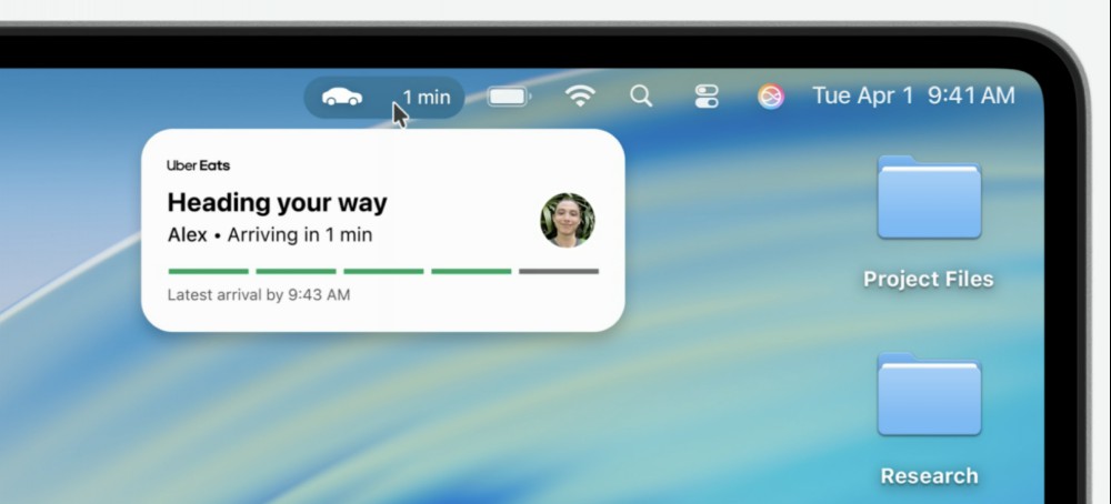 A live activity for food delivery shown on a Mac
