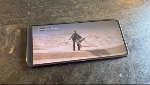 'Dune' playing on Razr Ultra