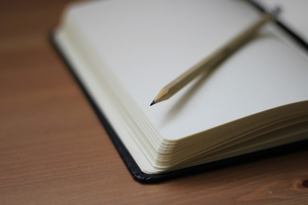 First look at Notepad's Spell Checker: surprise, it is not as bad as it sounds