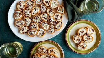 Cranberry Feta Pinwheels