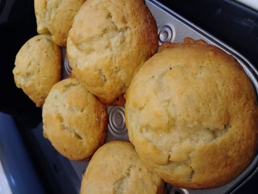 Easy Banana Muffins