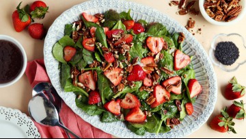 Spinach Strawberry Salad