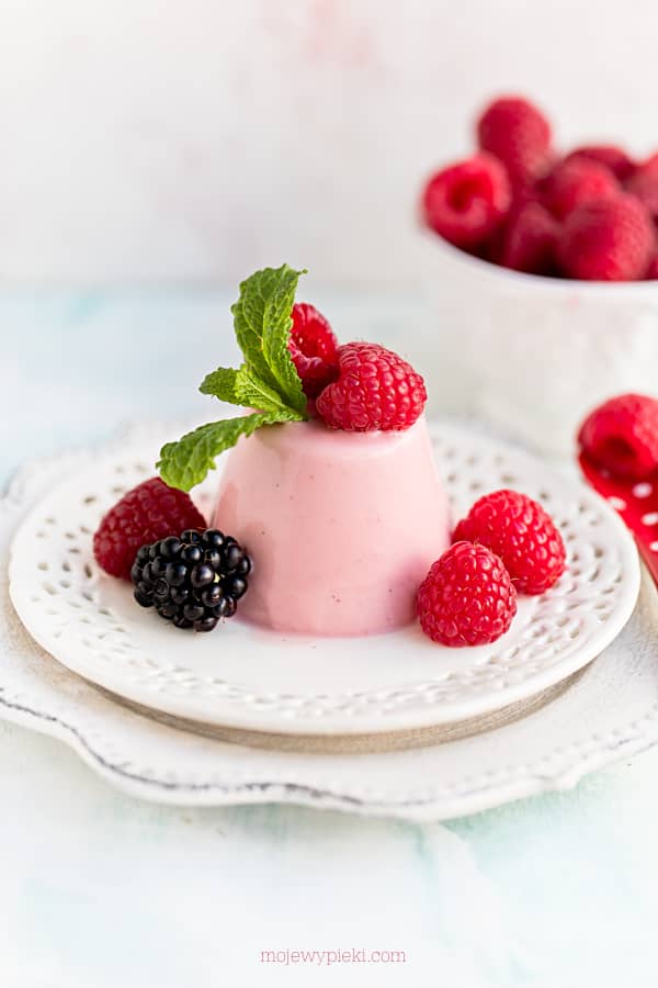 Panna cotta de framboesa