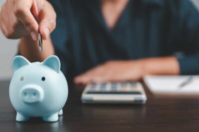 A Complete Guide on Savings Accounts: Open and Manage a Savings Account Easily