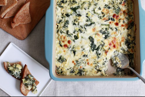 Copycat Applebee's Hot Artichoke and Spinach Dip