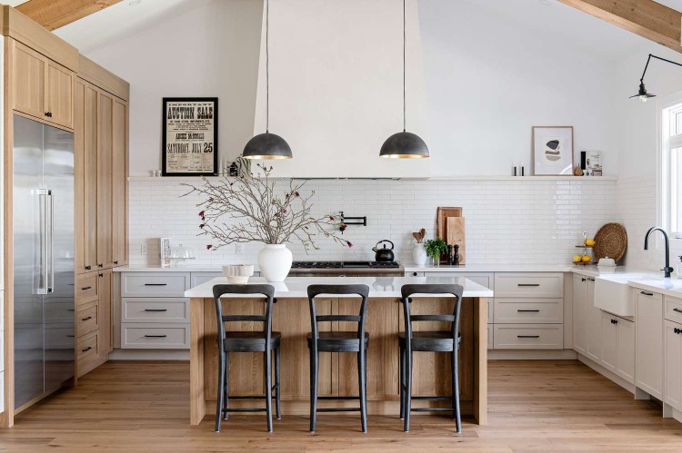 Michelle Berwick farmhouse sink