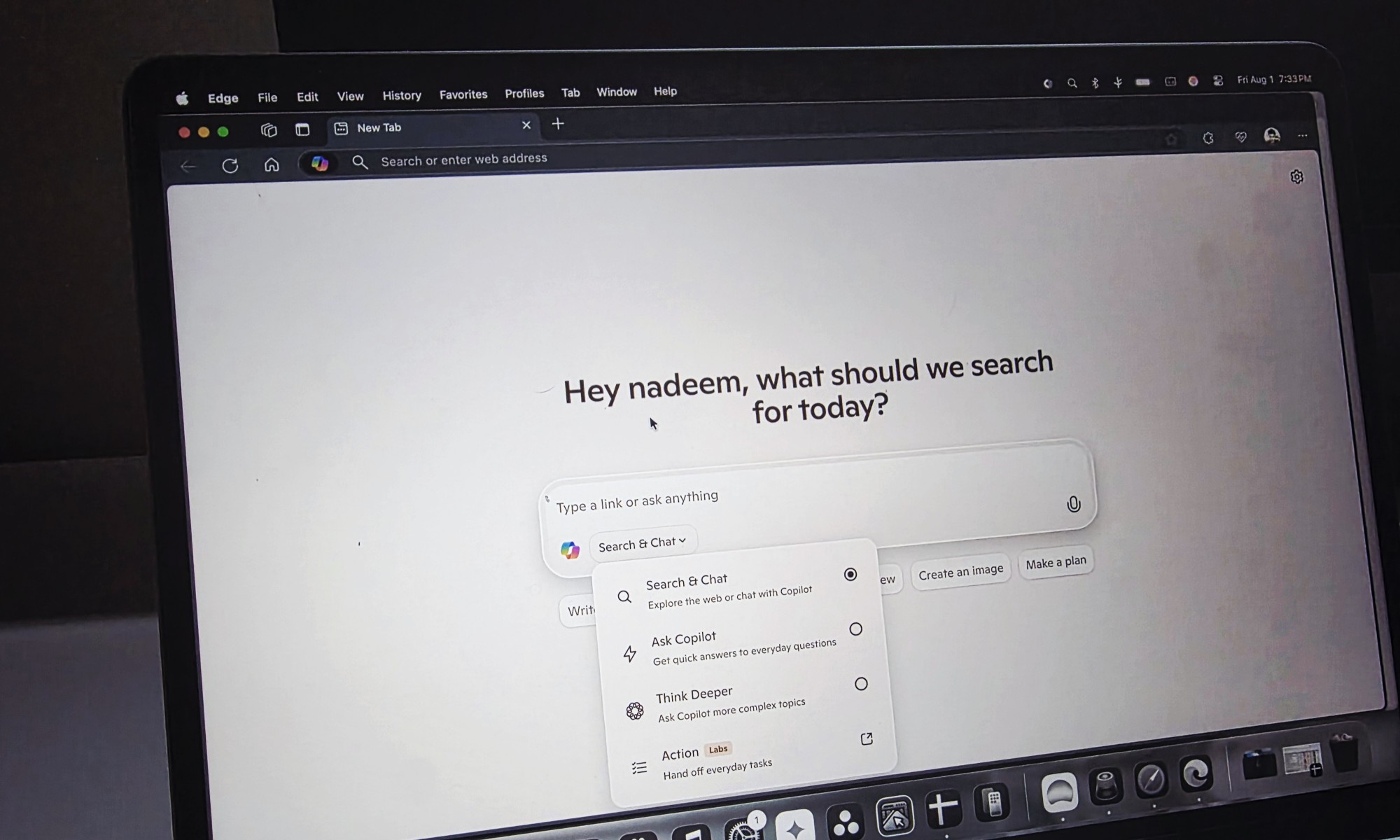 Utilizing the AI-powered Copilot in Microsoft Edge.