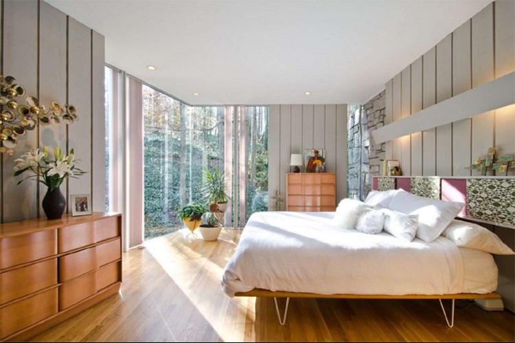 Modern bedroom