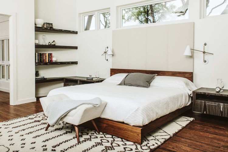 White modern bedroom
