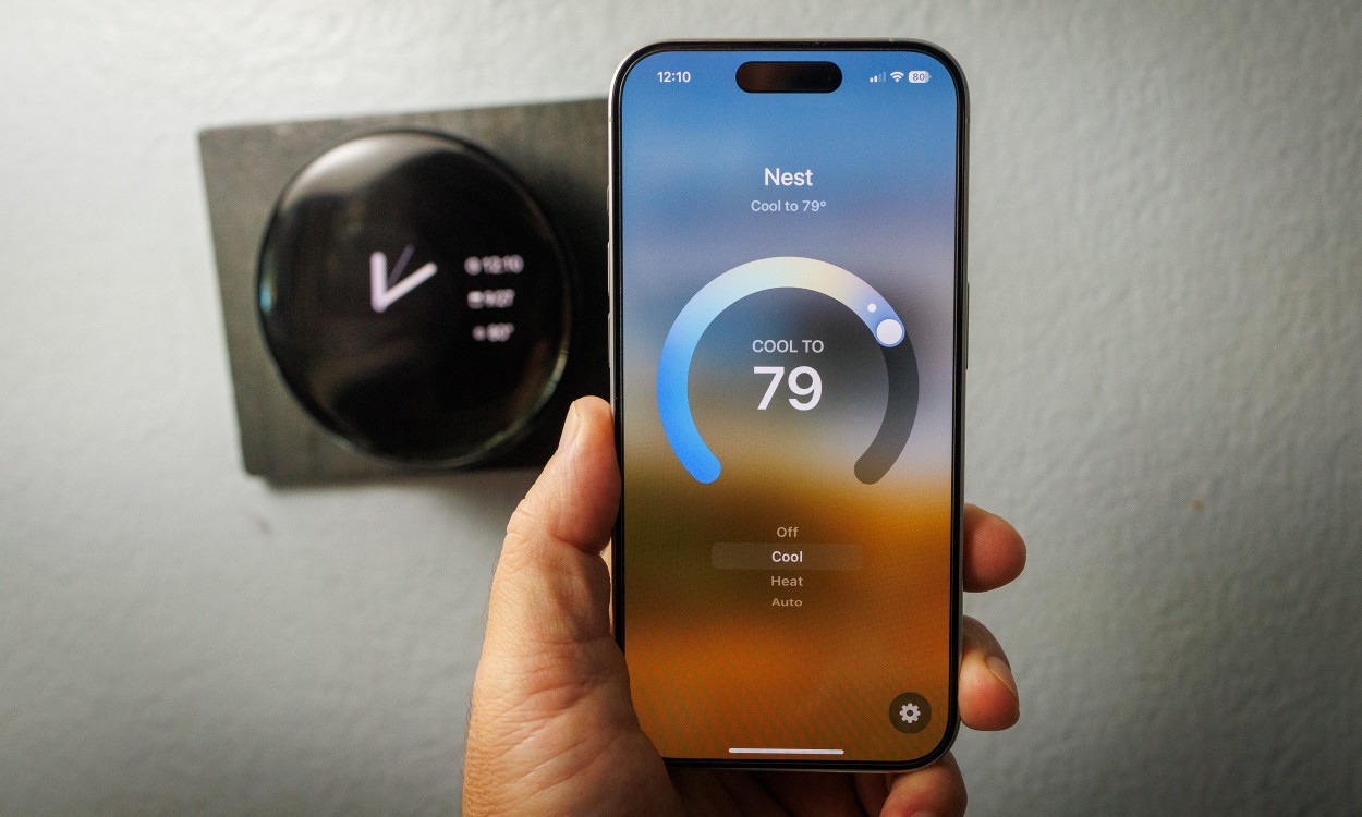The Nest Thermostat as seen in Apple's Home app.