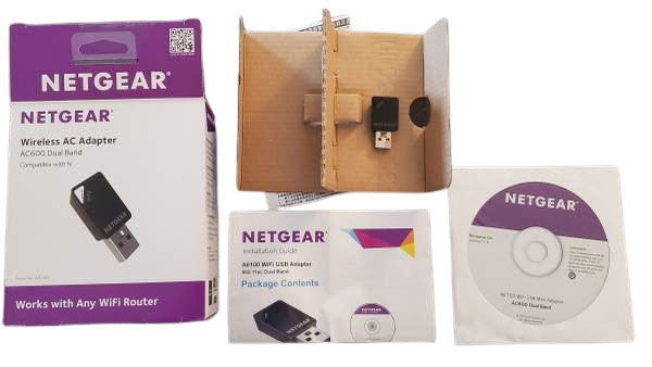 Netgear a6100(Wireless tri-band WiFi extender 4Ă—4 MU-MIMO)