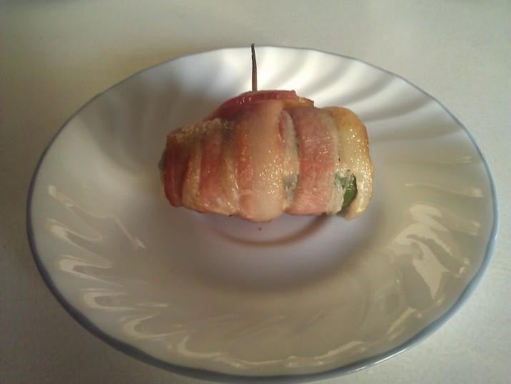 Bacon-Wrapped Jalapeno Poppers