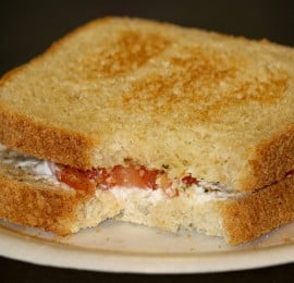 Simple Tomato Sandwich