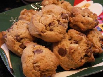 Soft Batch Chocolate Chip Cookies