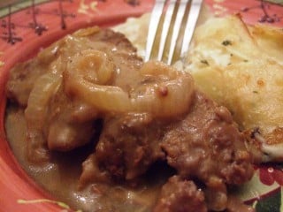 Cube Steak and Gravy (Crock Pot)