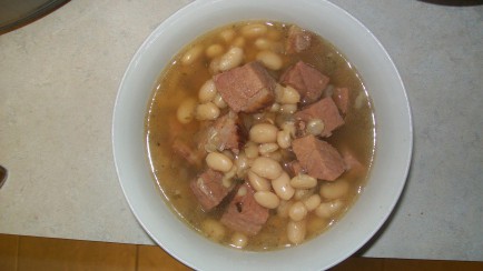 Crock Pot Ham and Beans