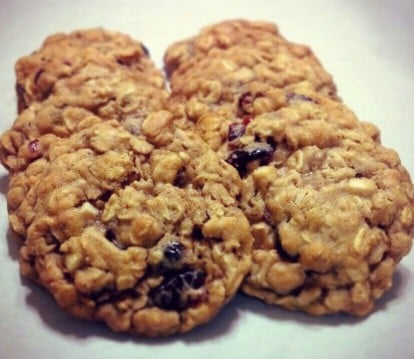 Chewy Cranberry Oatmeal Cookies