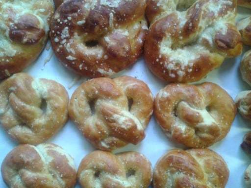 Auntie's Delicious Soft Pretzels, Amish Recipe