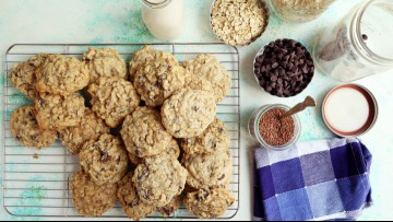 Oatmeal Chocolate Chip Lactation Cookies by Noel Trujillo