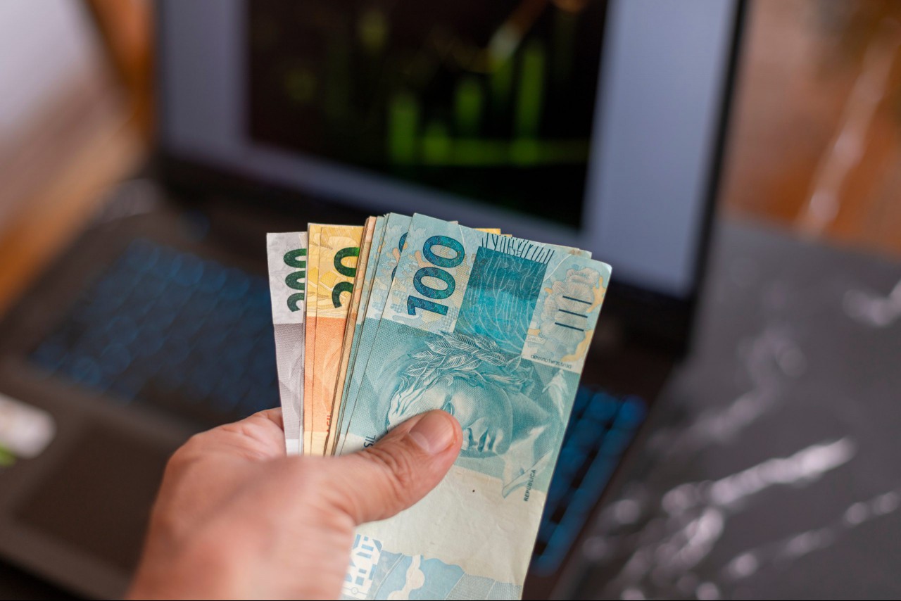 Estratégias de Renda Extra para Todos os Orçamentos Estratégias de Renda Extra para Todos os Orçamentos