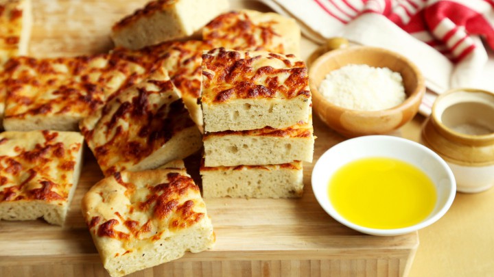 The Easiest, Bestest Focaccia Bread Ever!!