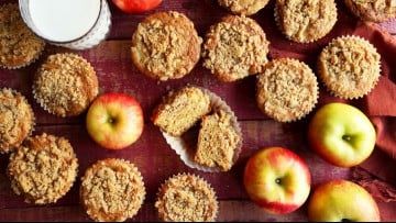 The Best Apple Pie Muffins Ever