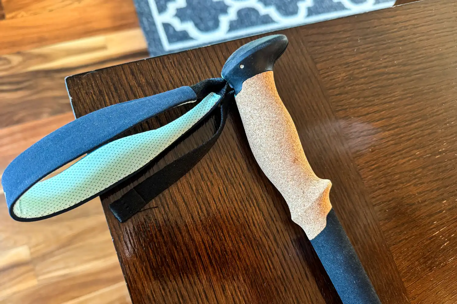 The handles on the Black Diamond Pursuit Trekking Poles