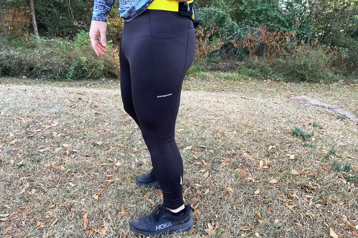 Person outside wearing a Patagonia Men's Peak Mission 28 Inch Tights