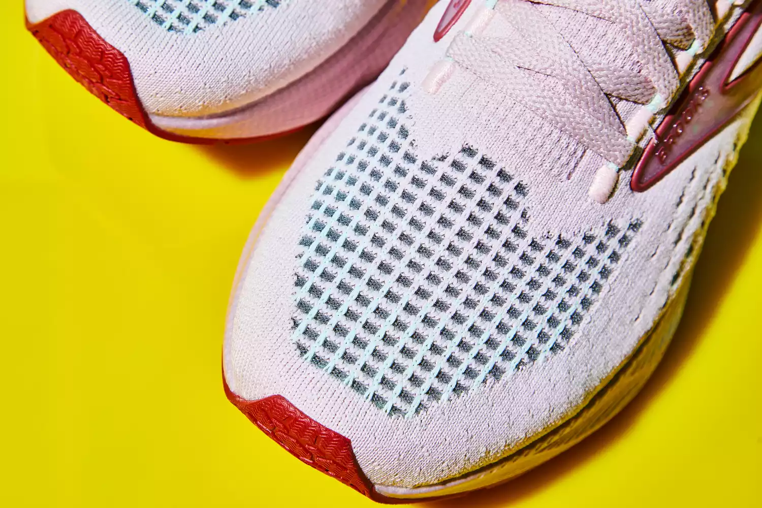 A close up of the top of the Brooks Levitate 6