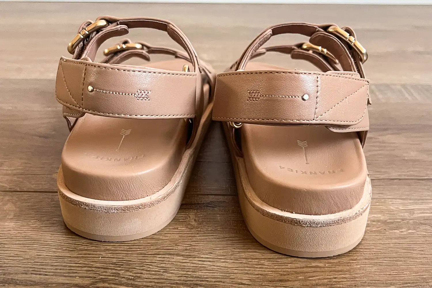 The heel strap on the Frankie4 Thompson Sandals