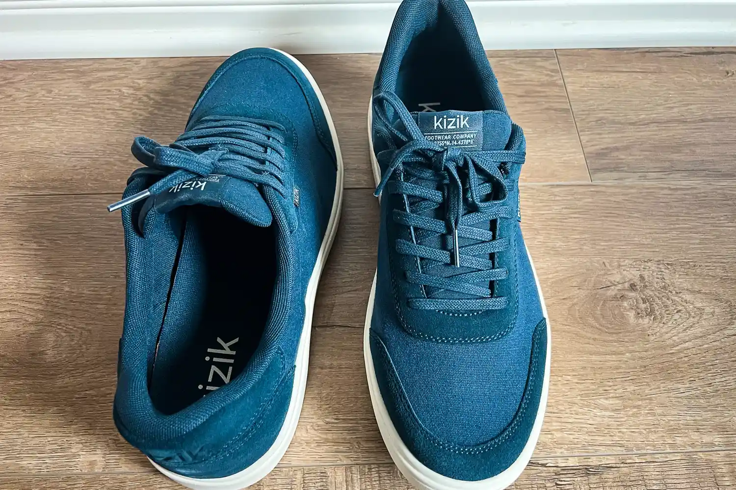 An overhead view of a pair of Kizik Men's Prague 2 Sneakers