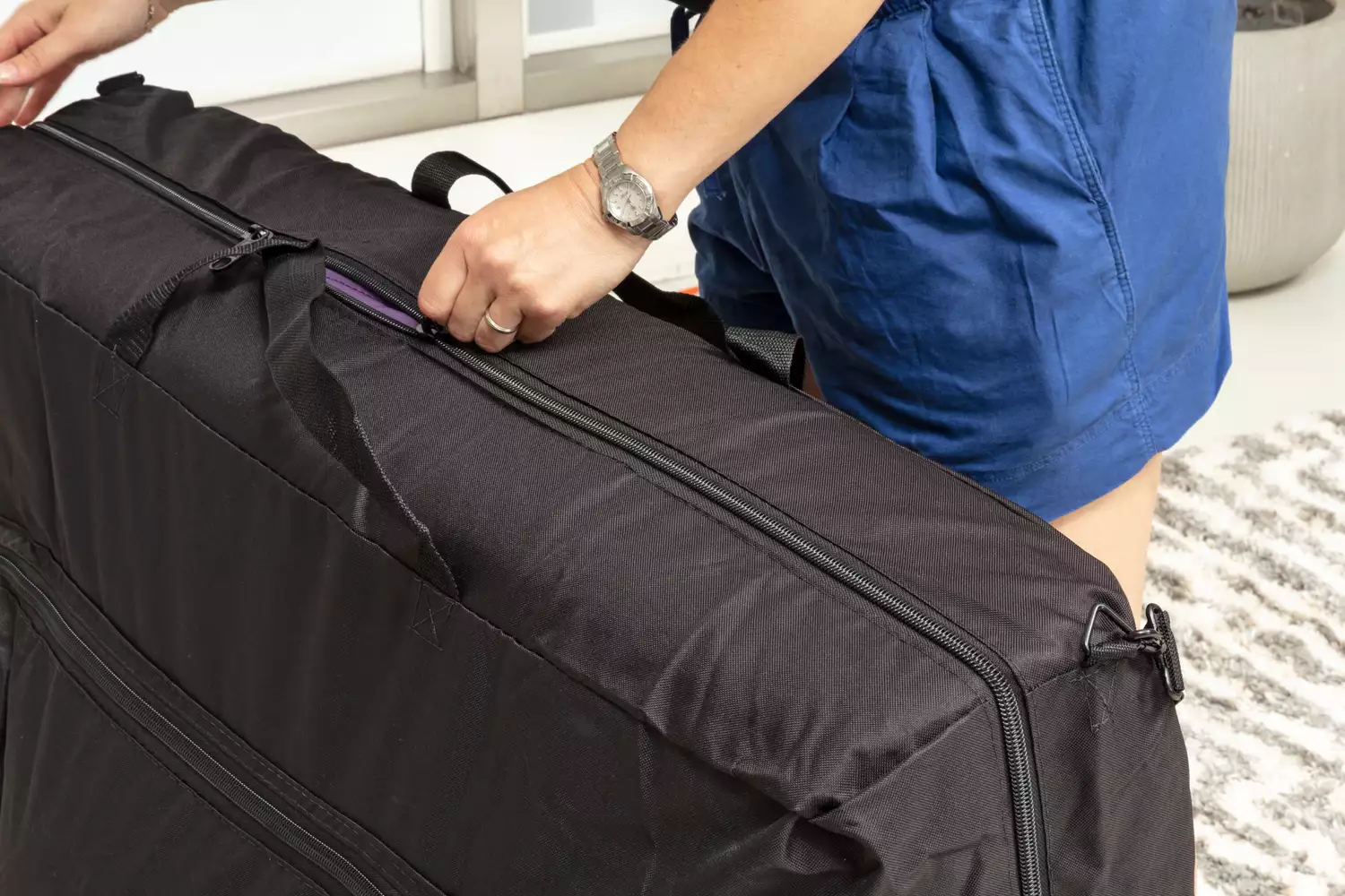 Earthlite Avalon Massage Table 