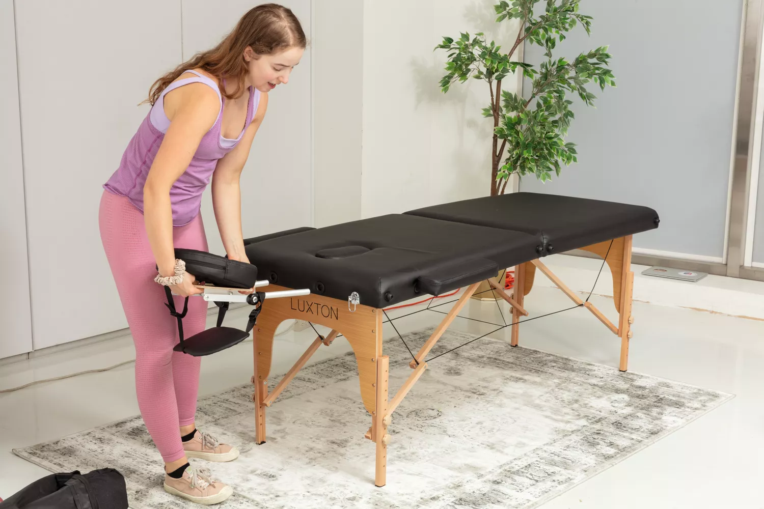 Luxton Home Premium Massage Table 